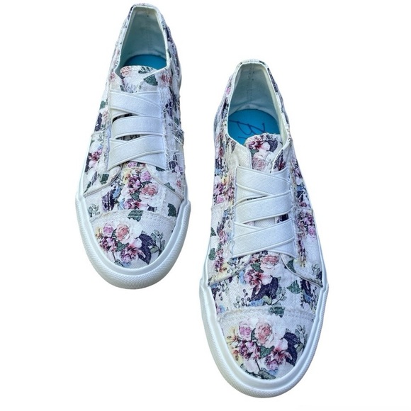Blowfish Malibu: Marley White Vintage Floral Sneakers - Picture 3 of 5